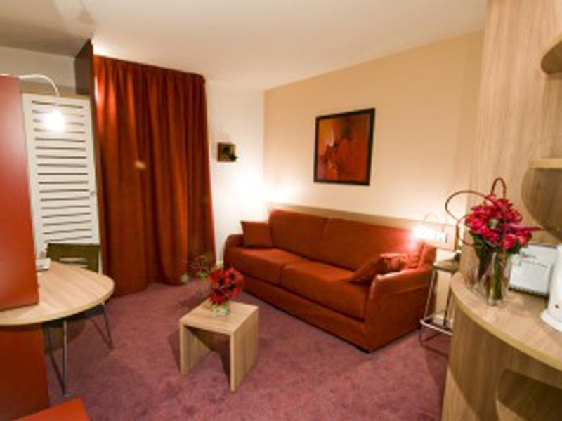 Canal Suites Pantin Esterno foto