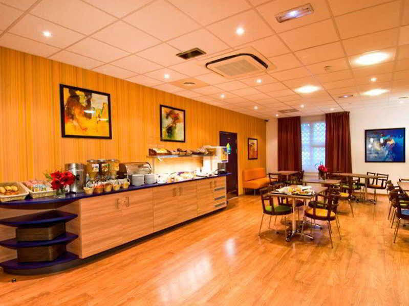 Canal Suites Pantin Esterno foto