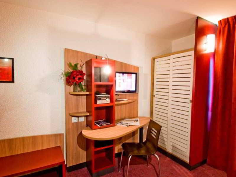 Canal Suites Pantin Esterno foto