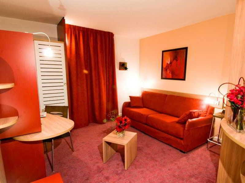 Canal Suites Pantin Esterno foto