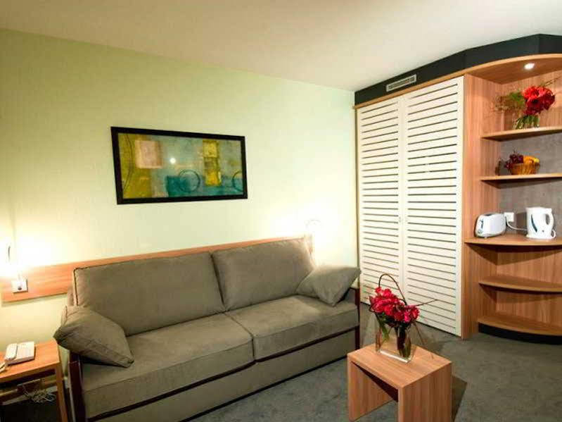 Canal Suites Pantin Esterno foto