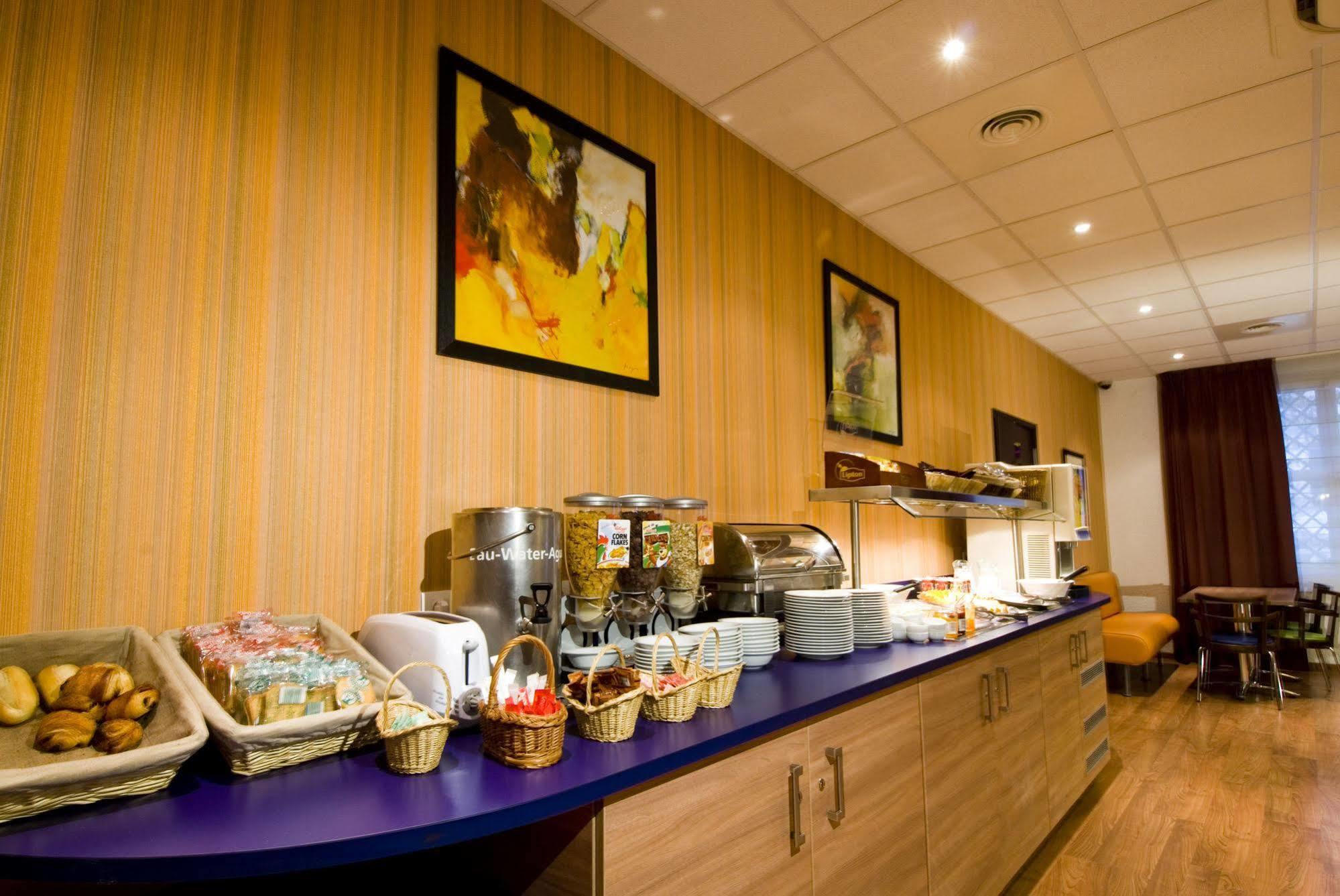 Canal Suites Pantin Esterno foto