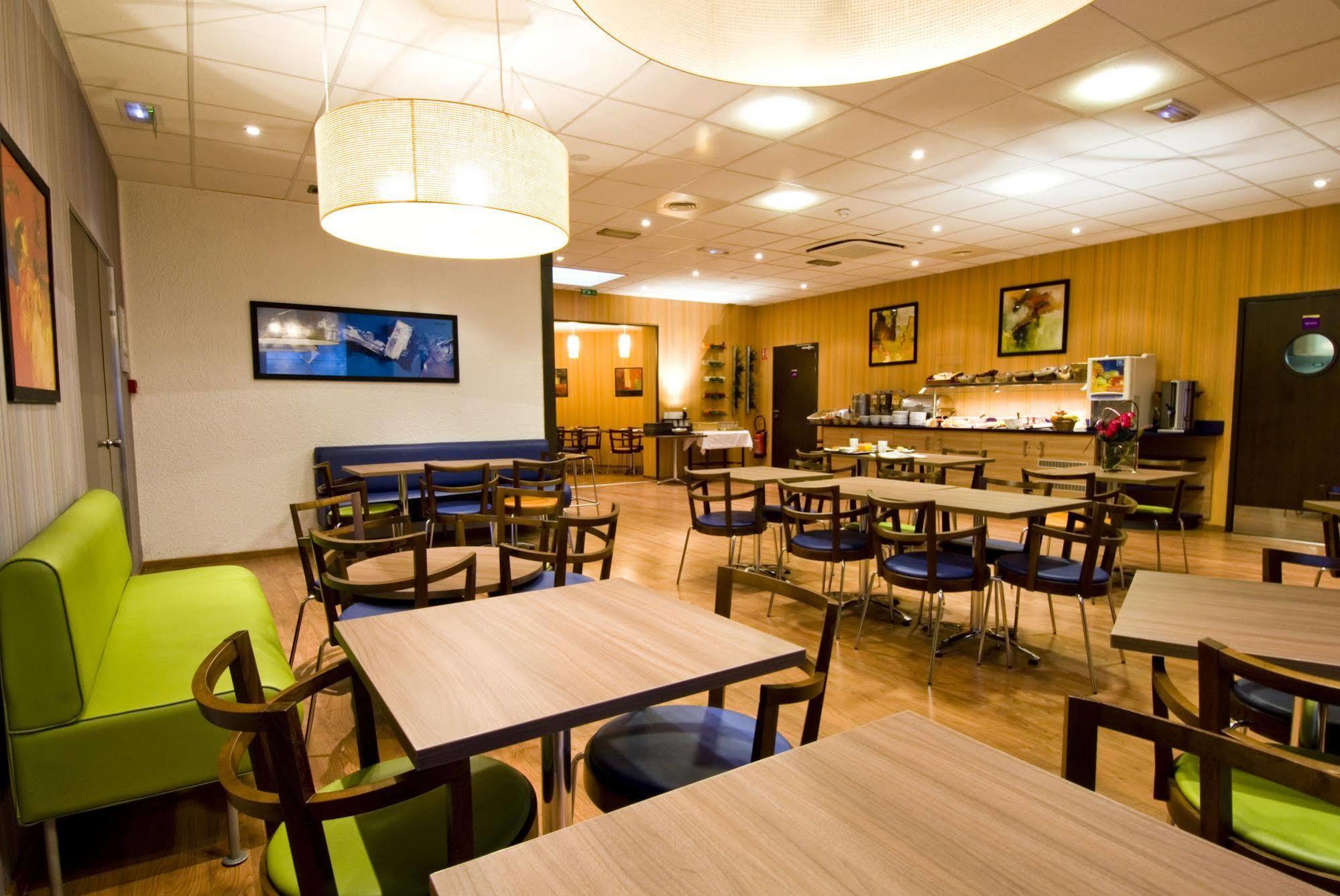 Canal Suites Pantin Esterno foto